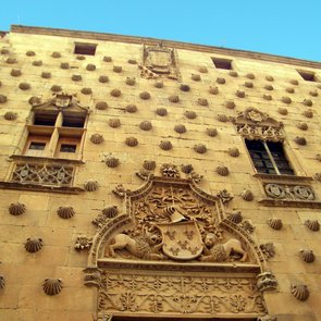 Casa de las Conchas, ein Wahrzeichen von Salamanca